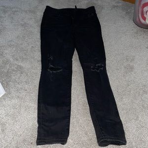 American Eagle Black Ripped Super HiRise Next Level Stretch Jegging Size 4 Short